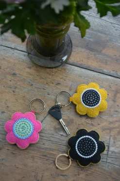 Avaimenperä Mum's Mustaorvokki