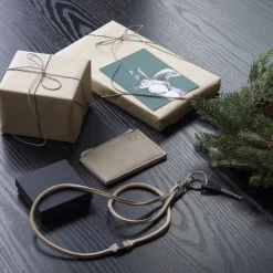 Avainkaulanauha Miiko titan hirvennahkaa pituus n. 47 cm