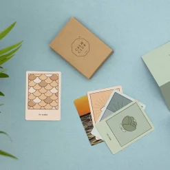 Ennustuskortit Calm Club 42 korttia ja opaskirja, englanti