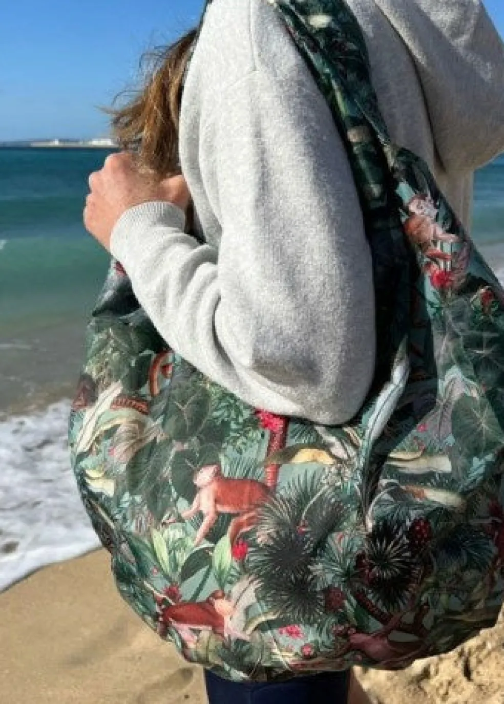 Kestokassi Cedon Monkey vetoketjullisella säilytyspussilla