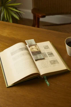 Kirjontapakkaus kirjanmerkki Mona Lisa DMC