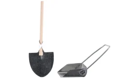 Miniatyyri lumityövälineet