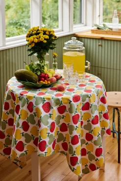 Pöytäliina Finlayson Sydänhedelmät vihreä/keltainen 145x145