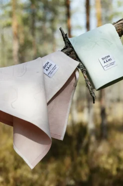 Pyyhe Lapuan Kankurit 46x70cm Hipaisu, valko-roosa-pellava