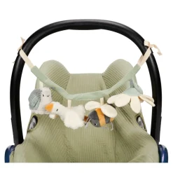 Vaunuhelistin Pikku Hanhi, Little Dutch